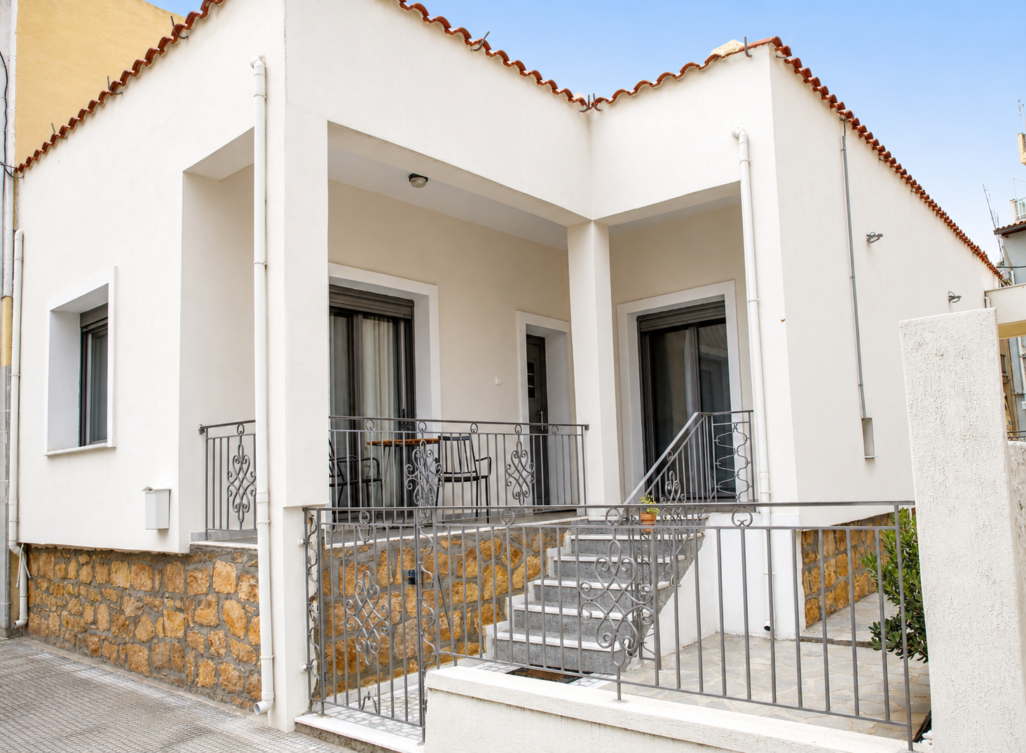 Independent residence